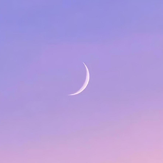 总有月亮为你而来。