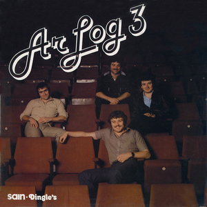 Llwyd Y Gwrych, Pedwar Post Y Gwely, Ceiliog y Grug