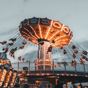 史诗 大气 积极 朝气