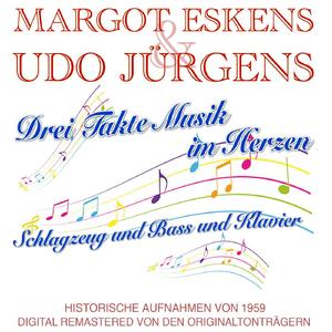 Schlagzeug und Bass und Klavier