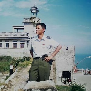 大哥醒醒吧_阿格