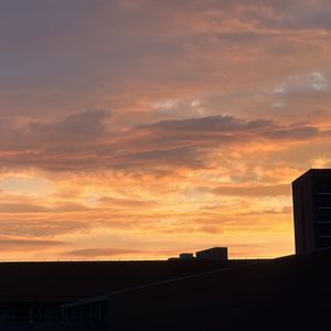 将近失落(Prod.by 老7)