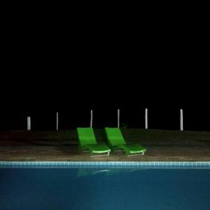 Bastardo (feat. Valê Ghiorzi)