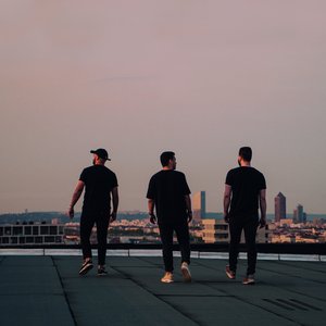 Light Town (Interlude)