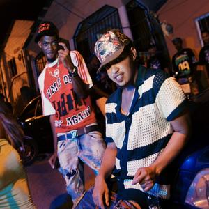 TUNKU TEKE (feat. Emilio R)