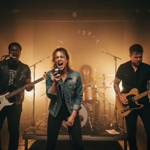 Molasses (feat. Lydia and the Hellraisers)