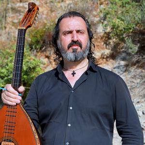 Πάντα θλιμένη χαραυγή (ΧΑΡΑΥΓΗ) (feat. Γιώργος Ζερβάκης) (Live Version)