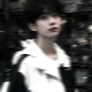 左手右手1760192633943