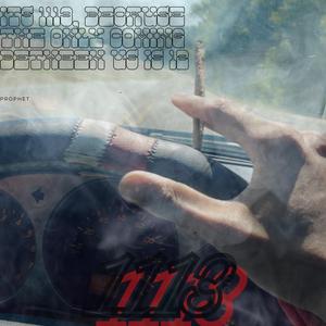 1113