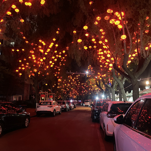 街头巷尾的破败