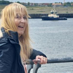 BONNIE SCOTLAND (feat. Stephen Ewart)