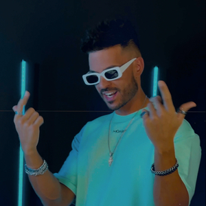 La Prendo (Tech Mashup)