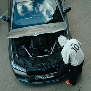 В первых рядах