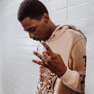 All in (feat. Edogg, Gnuk & Buck Munna)