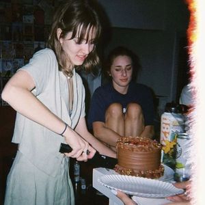 Ellerimde Çiçekler