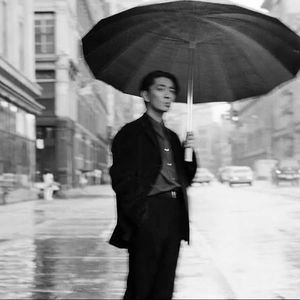 下雨的某日 误入倒影