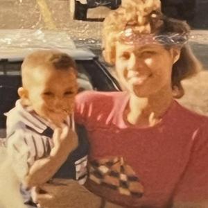 To the top (feat. Xzayvier)