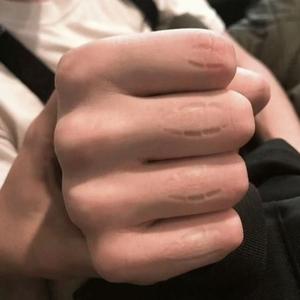 女孩你别对我说爱