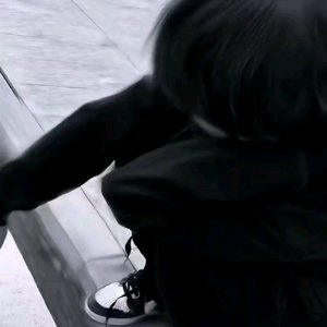 悲喜交织的世界