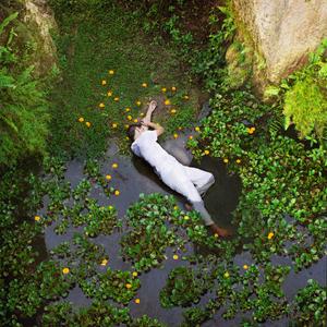 Tentang Masa Depan / Satu Dua Langkah