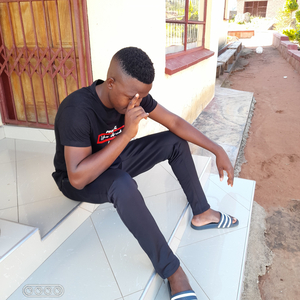 Ndoku Roba (feat. Fortunator)