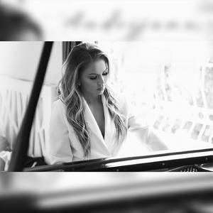 Još ne sviče rujna zora (feat. Stefani Alcheva)