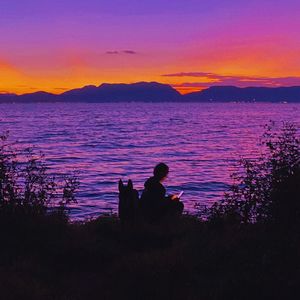 去爬山