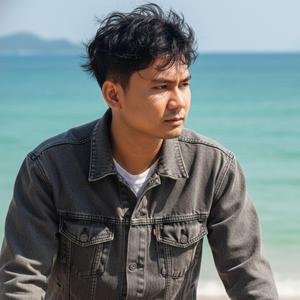 ស្រលាញ់មិនហ៊ានសារភាព