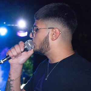 Balliamo e canta
