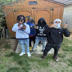 Crow (feat. LuhBangout)