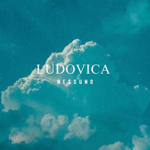 Nessuno (feat. Helene Hall & Olivie Dubois)
