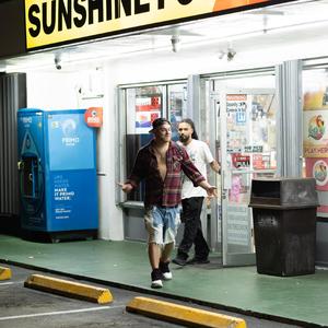 No Stems No Seeds (feat. Real Young Juice & Beretta Biz)