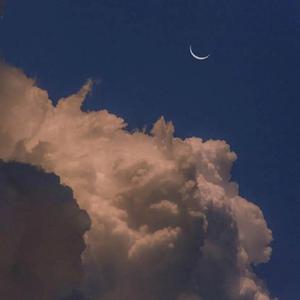 深夜忧郁的时候你在想着谁呢。