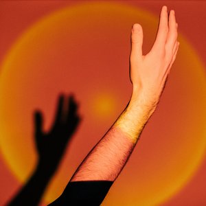 Si le monde tourne encore