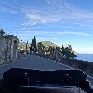La Moto Rouge (Francese)