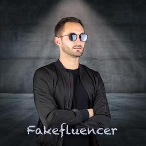 Fakefluencer