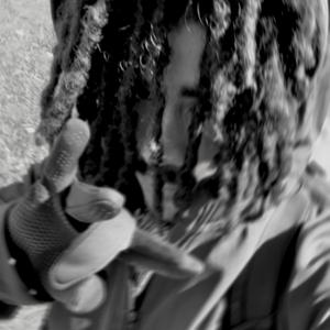 STYLING (feat. Maxobeats)