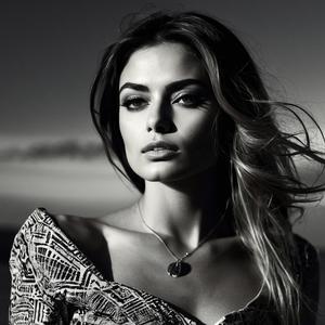 Zima — Emotional Deep House (Polish Whisper Mix)