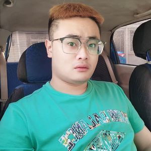 谢帝被Kanye的丝袜征服！Rapeter欣慰！