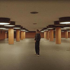 kahdeksan (feat. EKI)