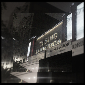 Una Canción Triste Grabada en Mi Cuarto