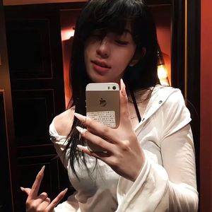 片刻柔情骗不了人 (孤独万岁 )