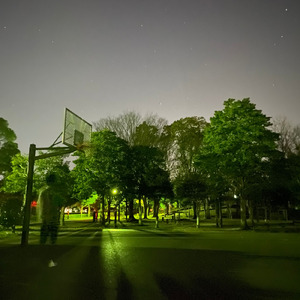 美薗 (feat. 雷黒)