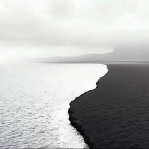 衣褶间的时光独白