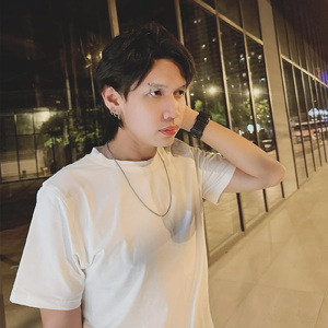 ទ្រូងខាងឆ្វេង