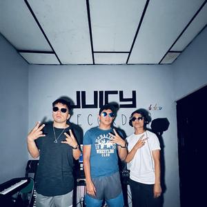 7DM (feat. Level Up, MZH & REYES XM)
