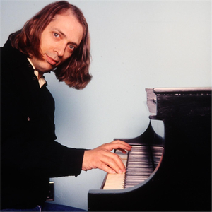 Overlight (feat. Yvonne Vitale)