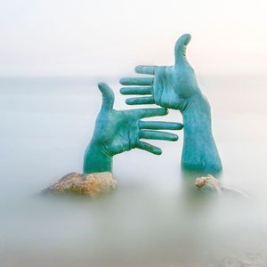 你眉眼一弯 落日也跟着灿烂