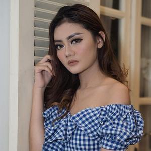 ไม่รอเธอ