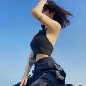 落魄谷中寒风吹